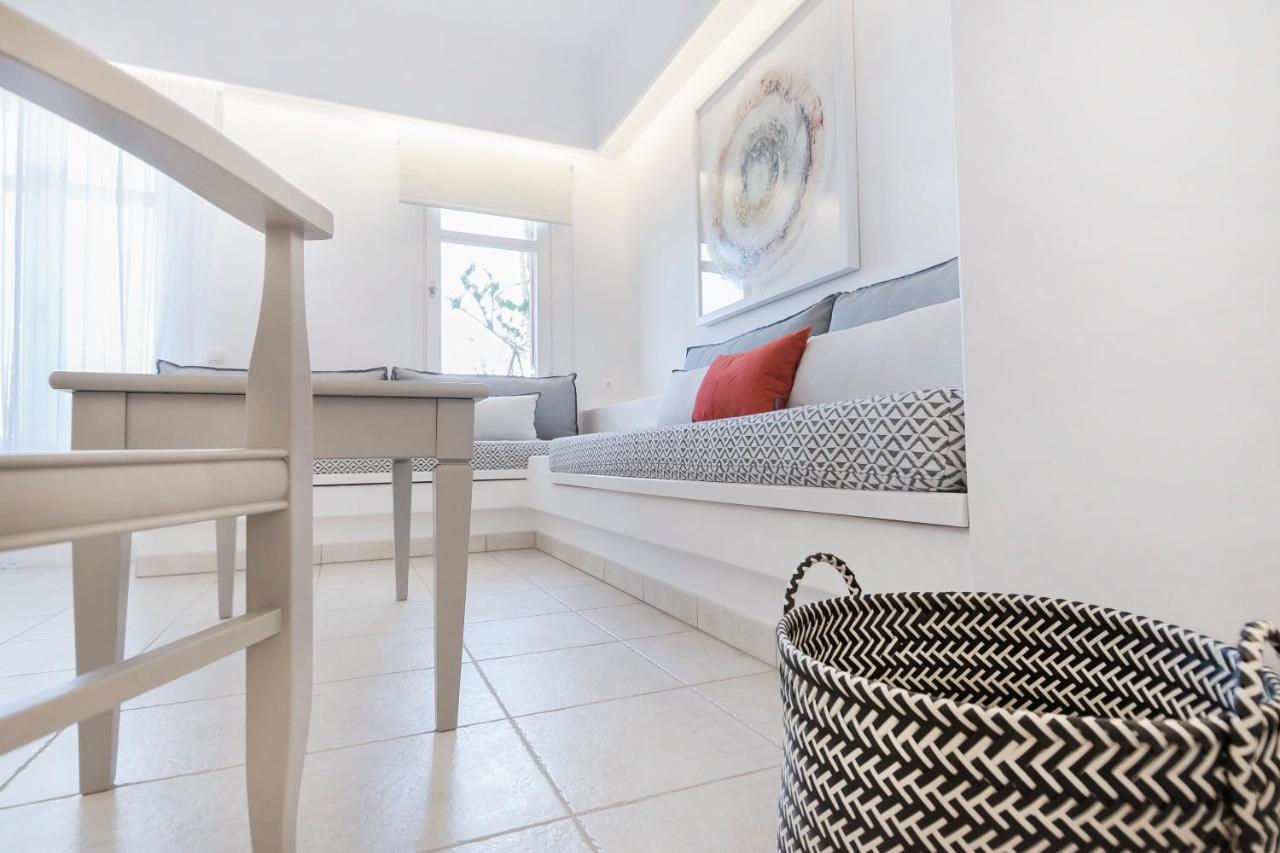 Stelia Mare Boutique Hotel Náousa Eksteriør bilde