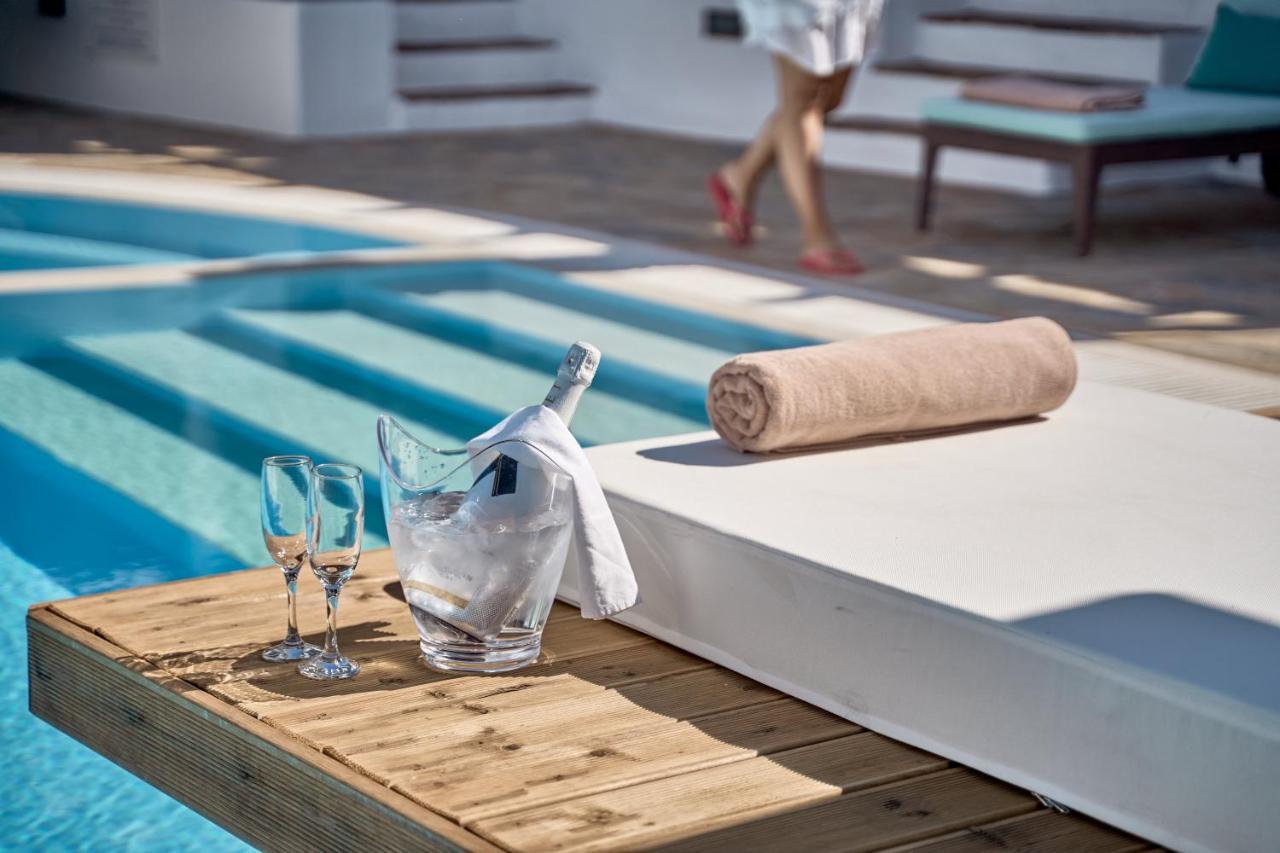 Stelia Mare Boutique Hotel Náousa Eksteriør bilde