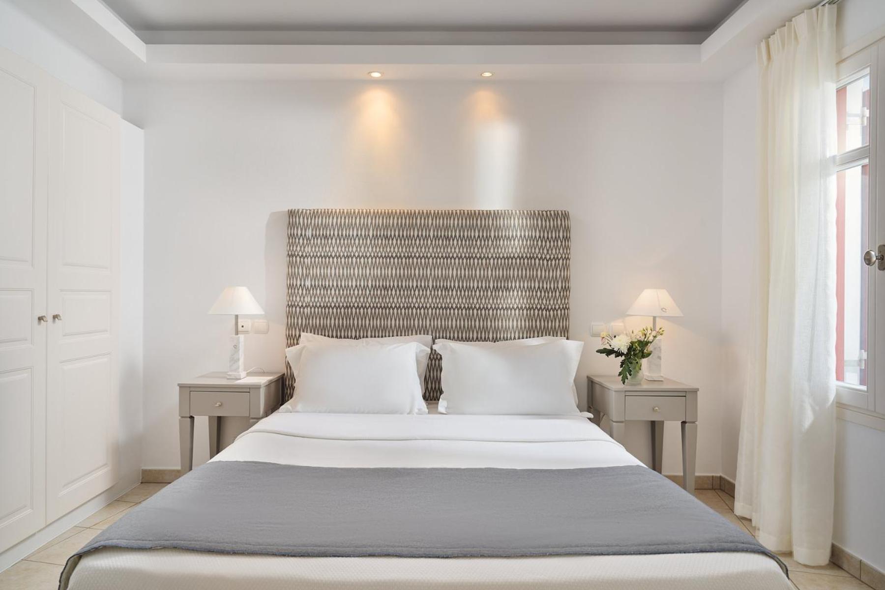 Stelia Mare Boutique Hotel Náousa Eksteriør bilde