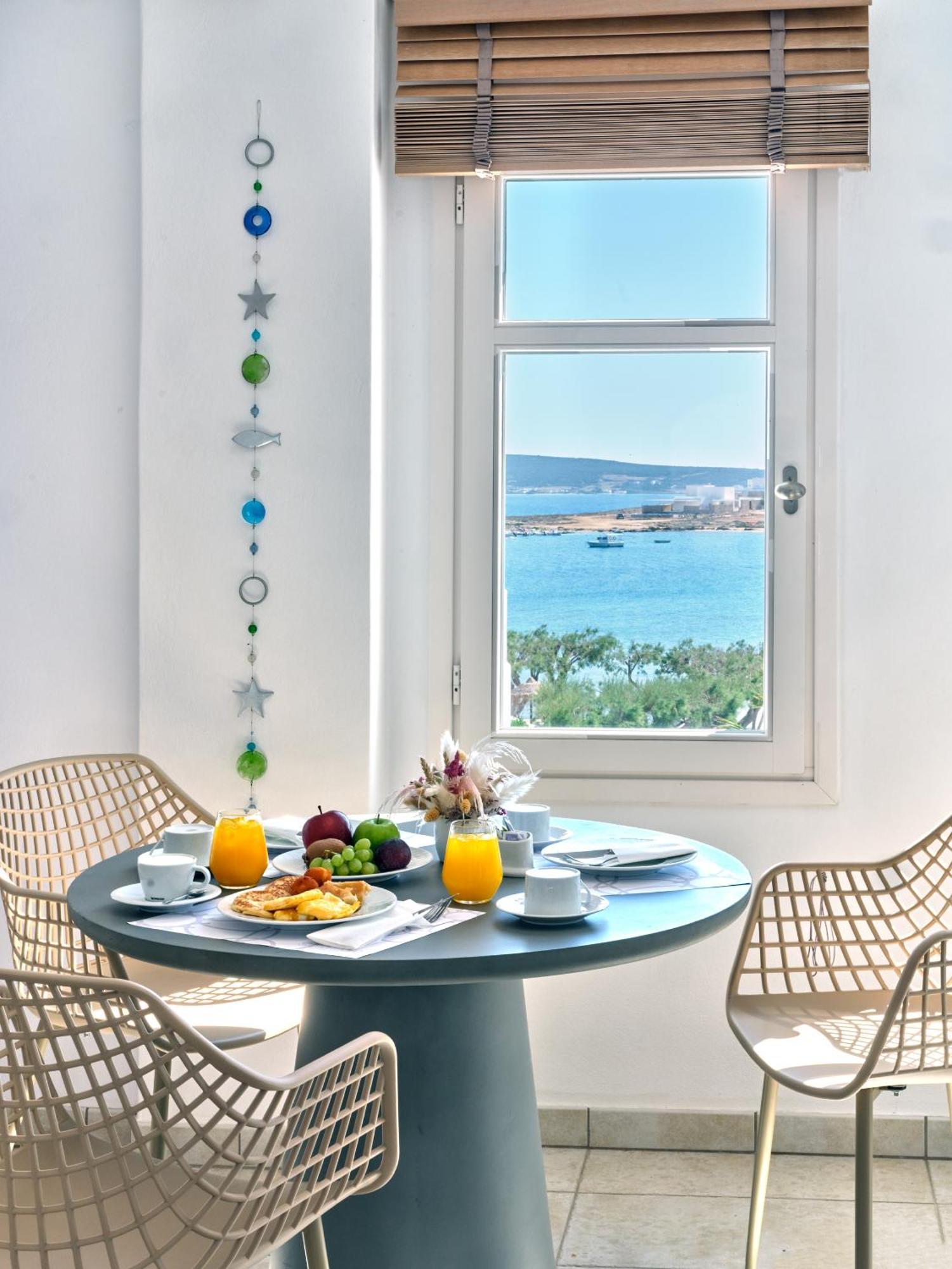 Stelia Mare Boutique Hotel Náousa Eksteriør bilde