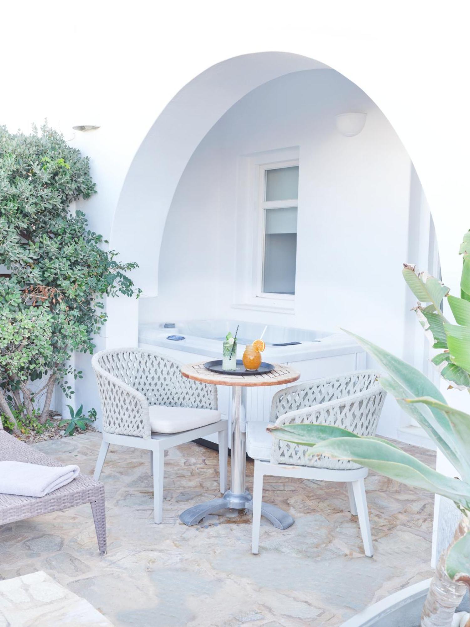 Stelia Mare Boutique Hotel Náousa Eksteriør bilde